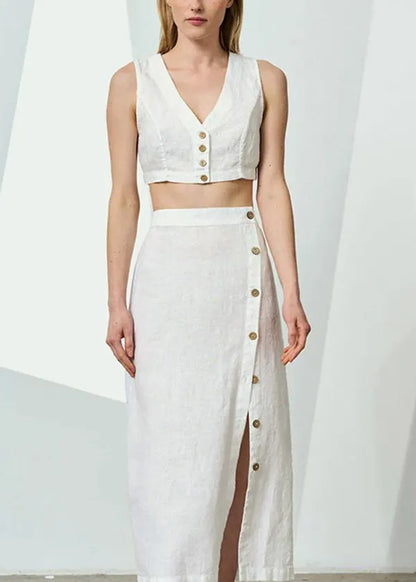 Minimally White Crop Top V-neck Tank With Exposed Navel