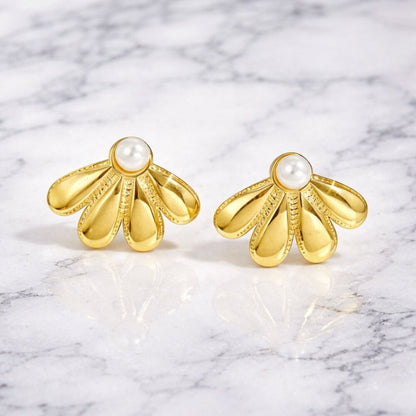 "devina" Waterproof Pearl Art Deco Earrings