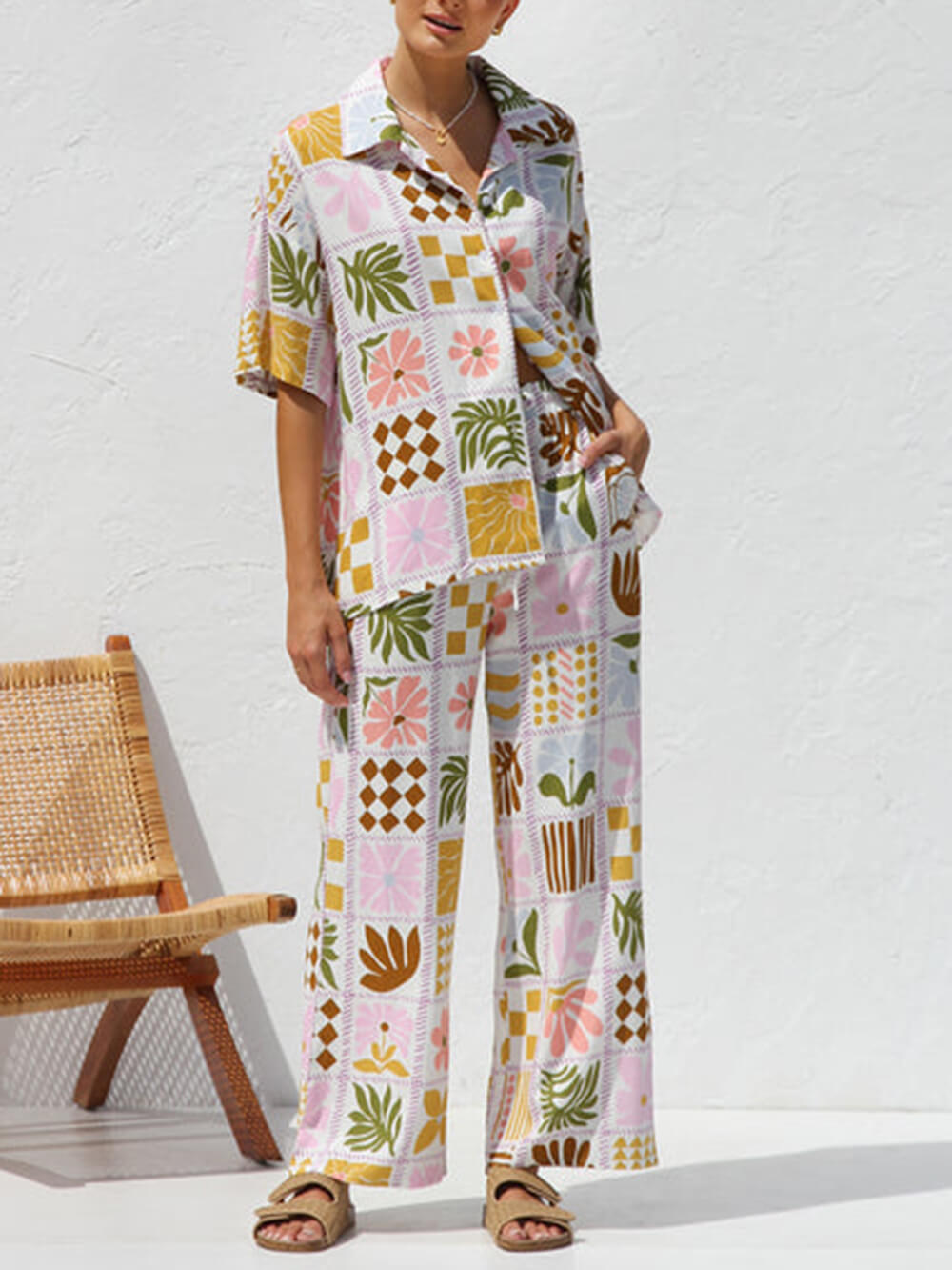 Multicolor Printed Holiday Style Top Wide Leg Pants Suit