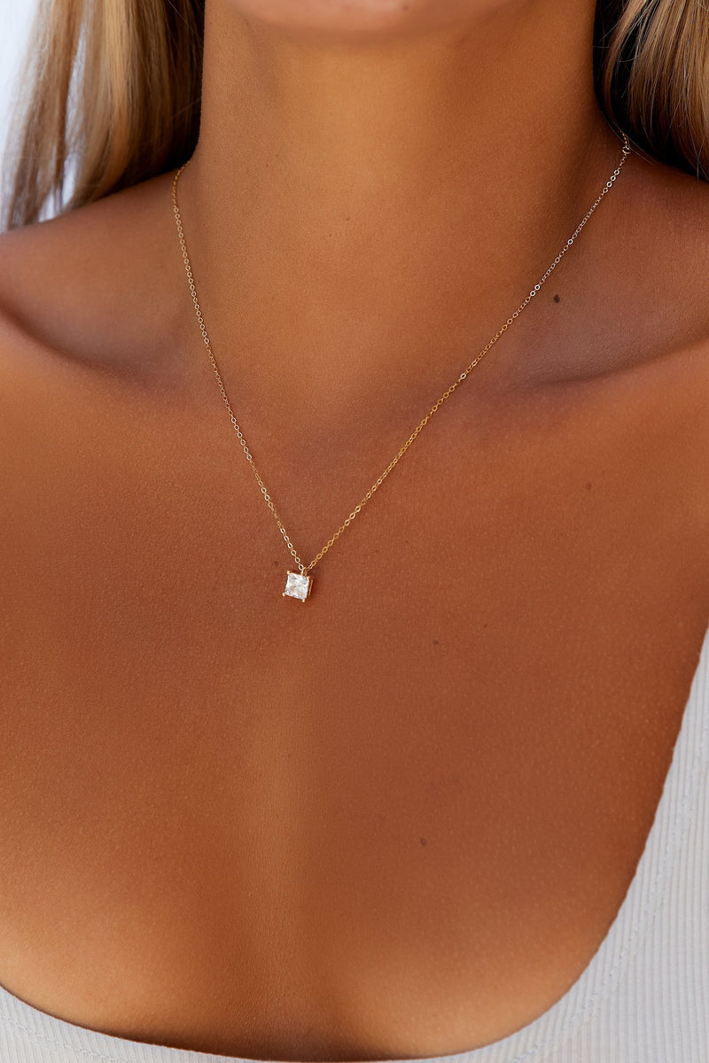 24k Gold Coated Blinding Fantasy Necklace