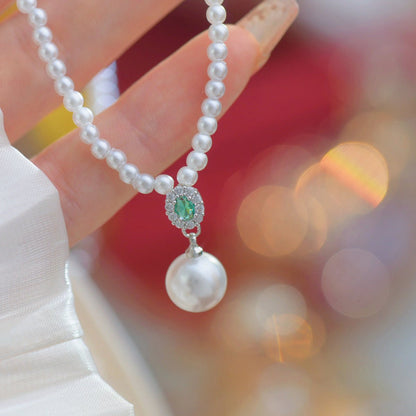 [] Emerald Pearl Necklace