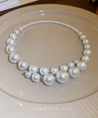 White Alloy Asymmetry Pearl Collar Necklace