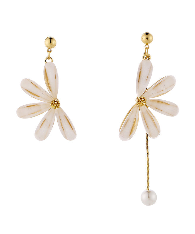 Retro Beige Asymmetricar Alloy Pearl Resin Drop Earrings