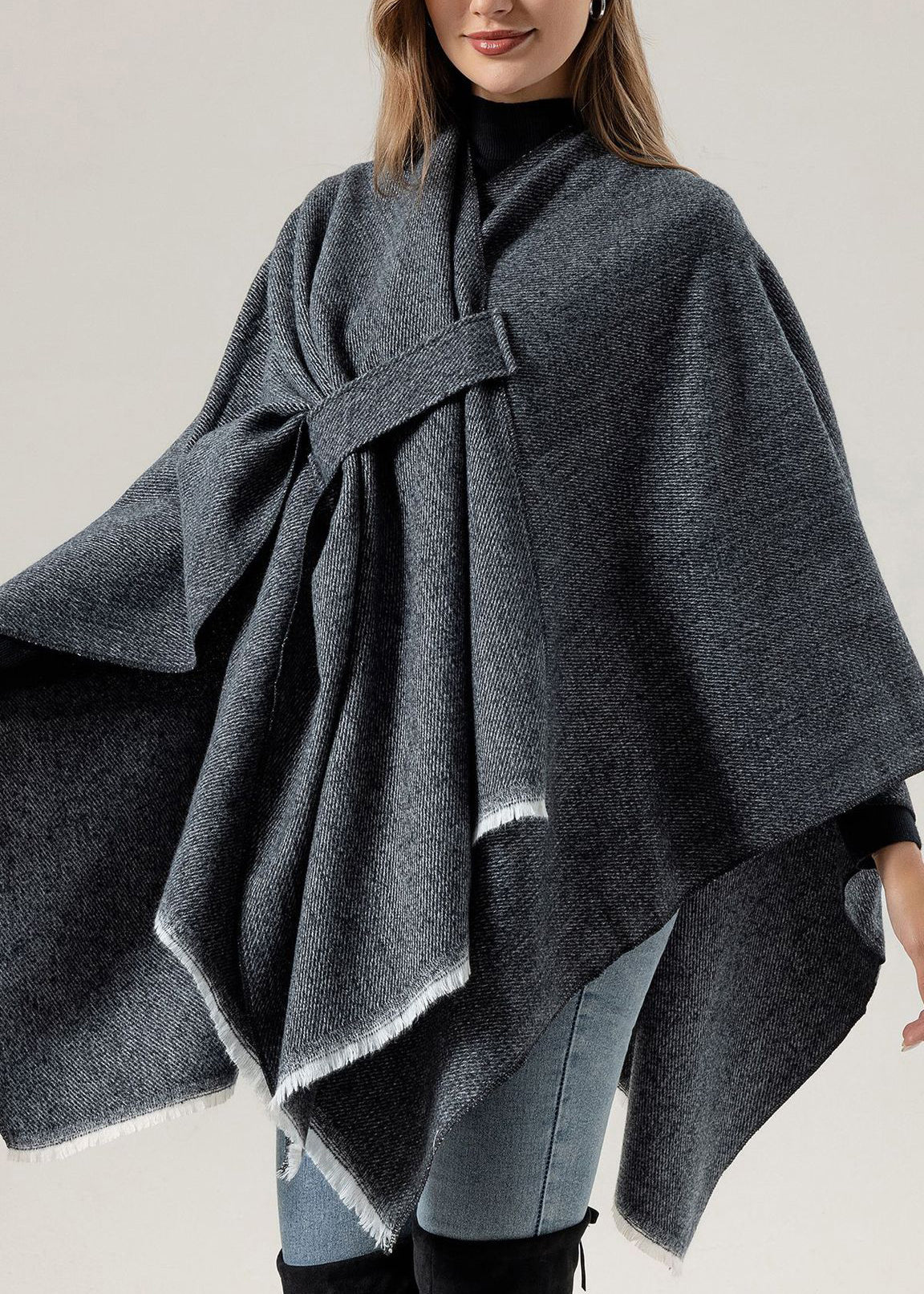 European and American New Blue Knitted Cape