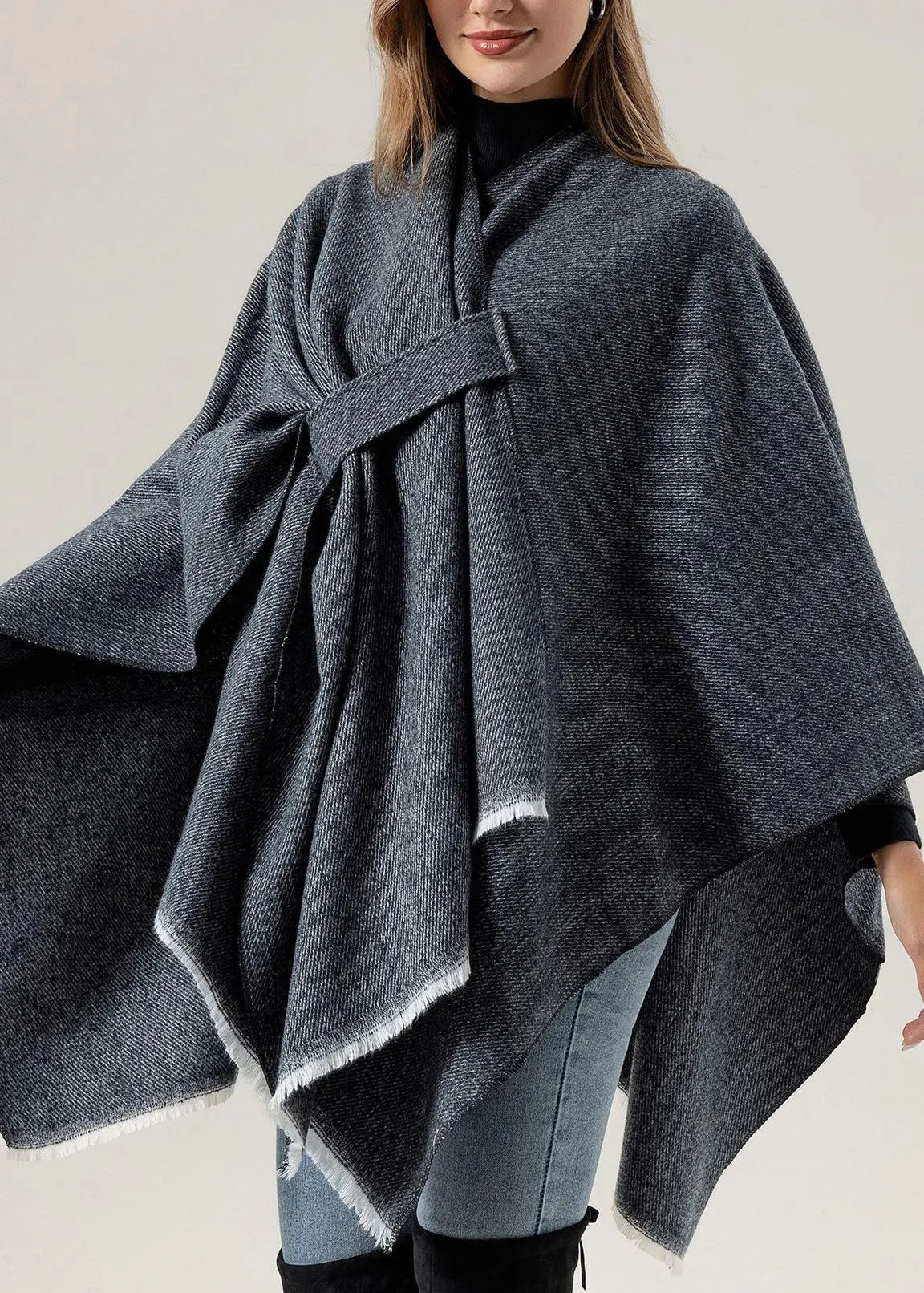 European and American New Blue Knitted Cape