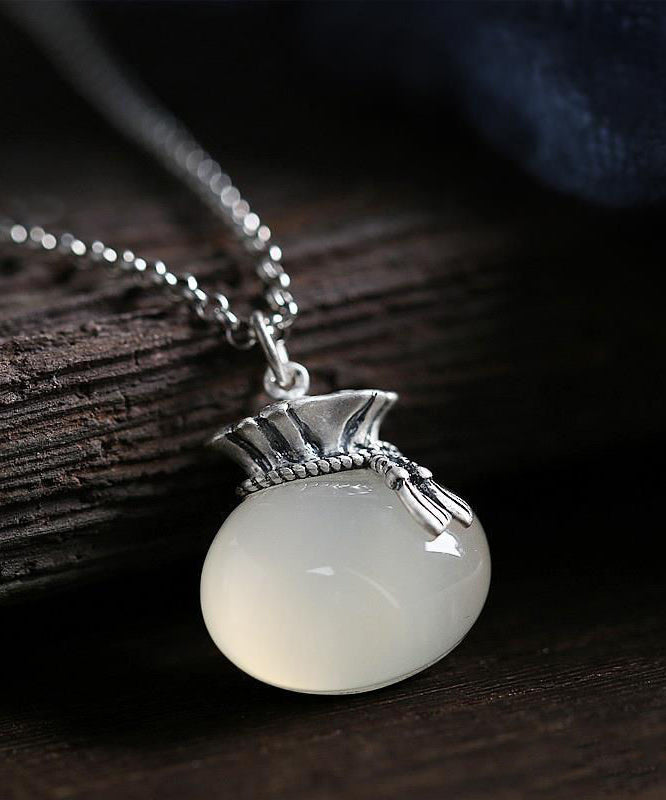 White Sterling Silver Inlaid Jade Pendant Necklace