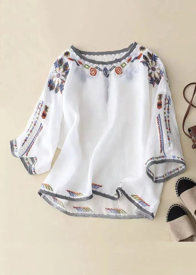 Loose White O-neck Embroidered Linen T Shirt Half Sleeve