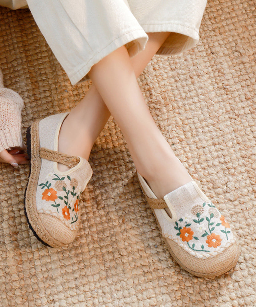 Style Retro Black Embroidered Flat Shoes