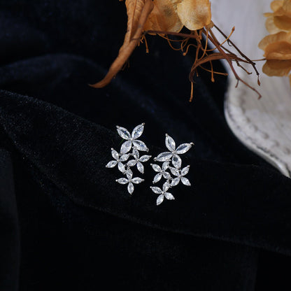 Fleur De Neige Earrings