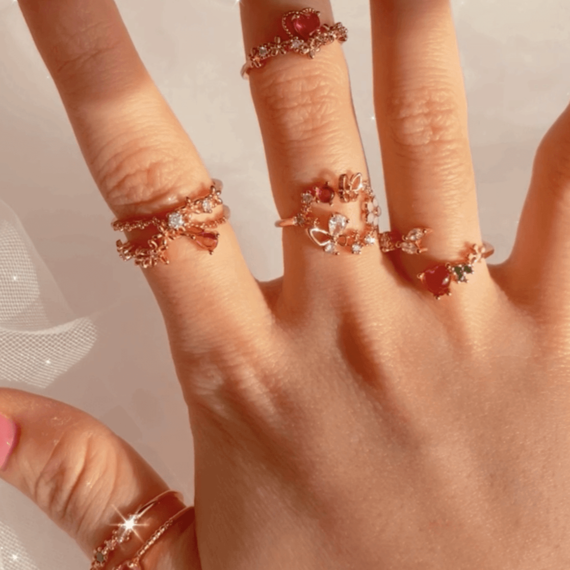 [] Mia Heart Ring