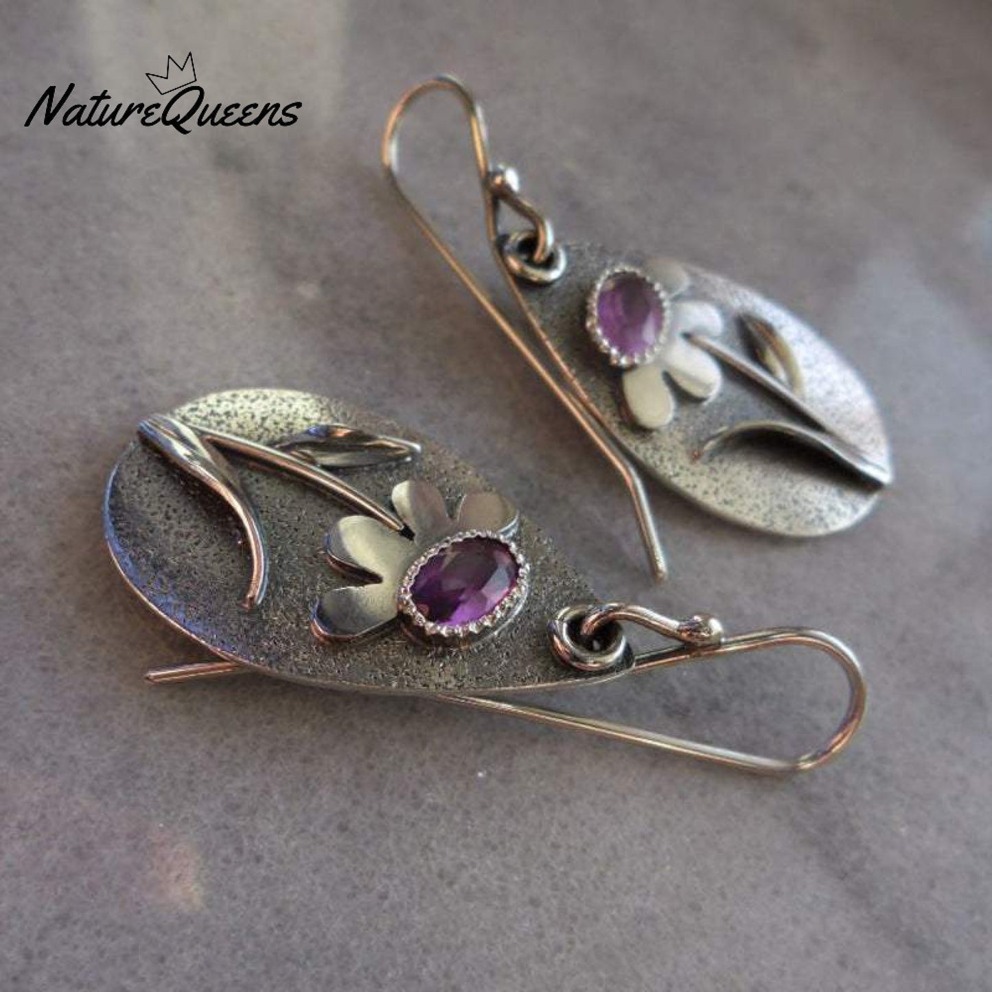 Three-dimensional Retro Earrings