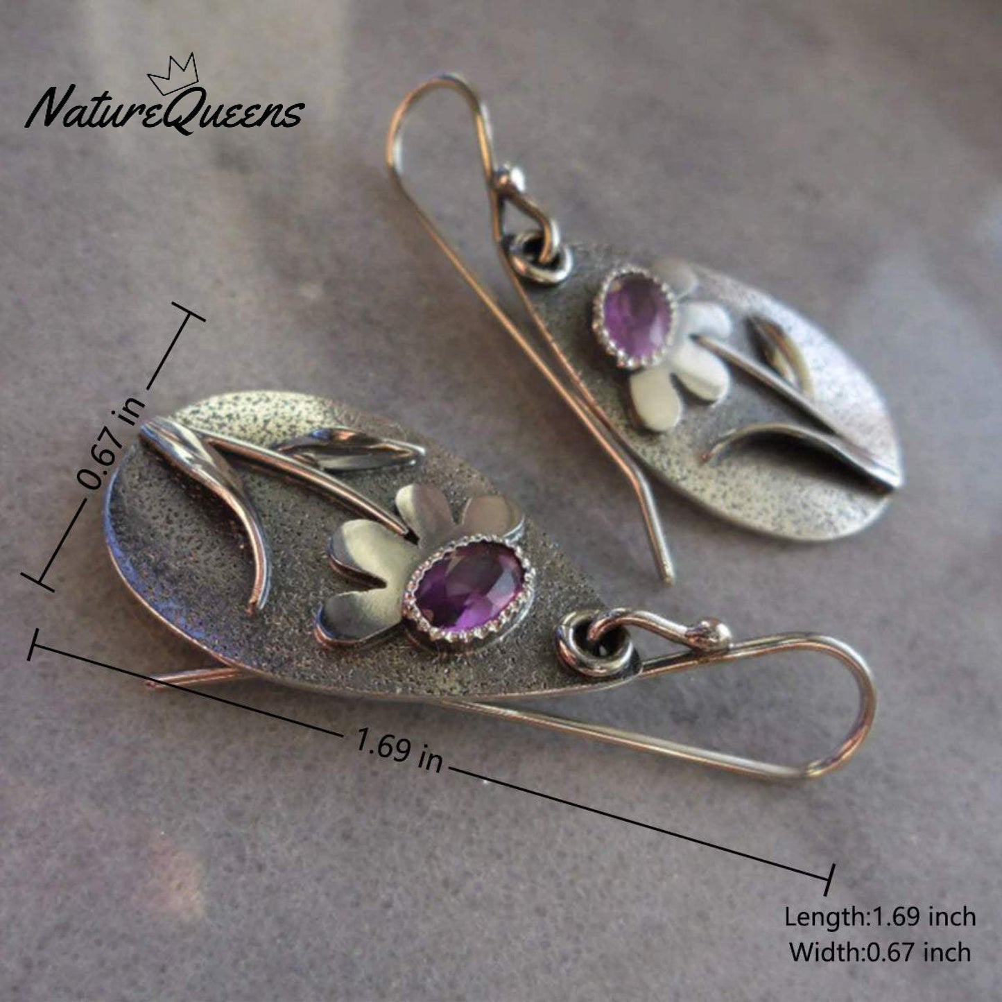 Three-dimensional Retro Earrings
