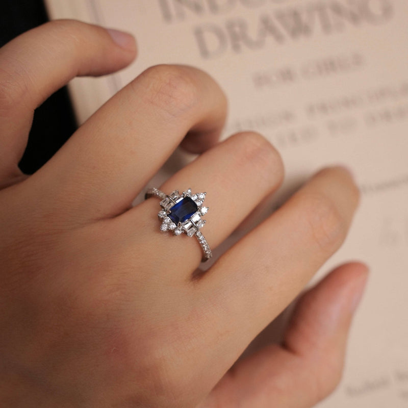 Midnight Duchess Ring