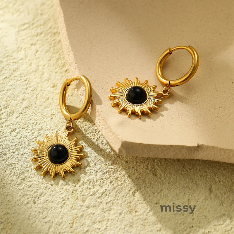 Loghan Delicate Sunflower Stud Earrings