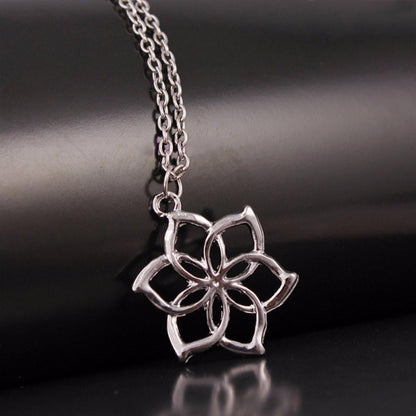 Galadriel Flower Pendant Necklace