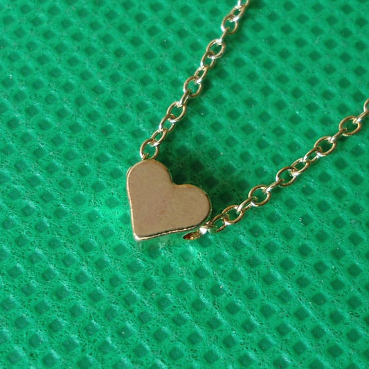 Tiny Heart Pendant Chain Necklace