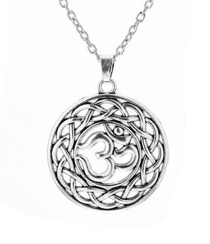 Style Om Necklace