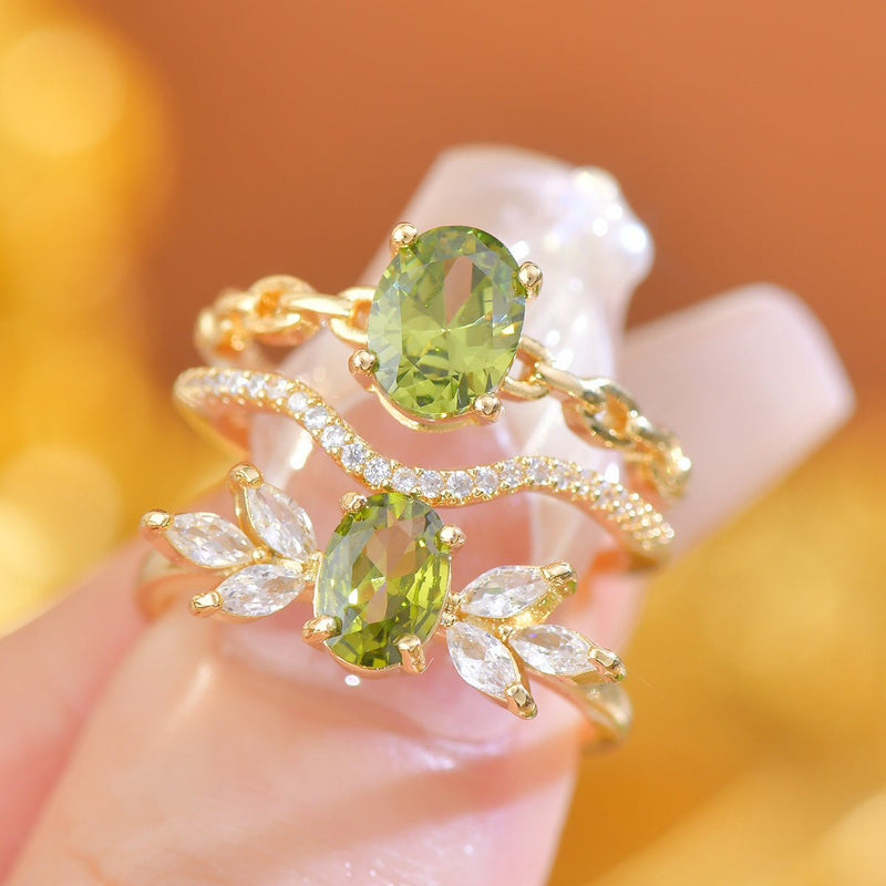 Nicola Peridot Ring