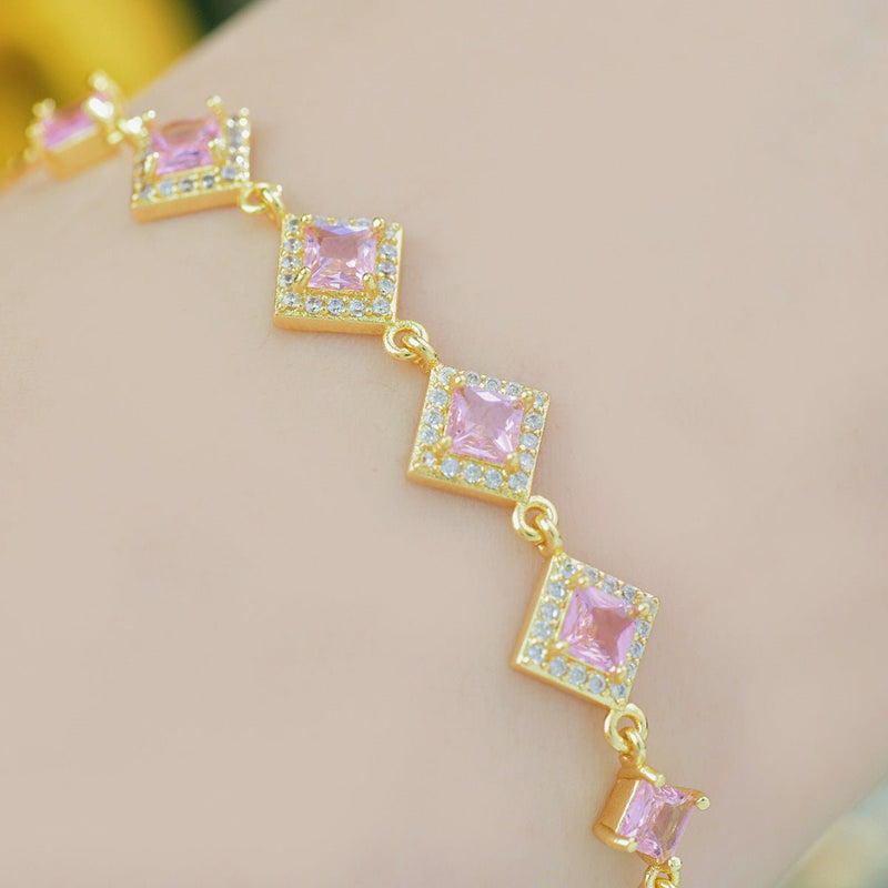 Ophelia Bracelet in Pink