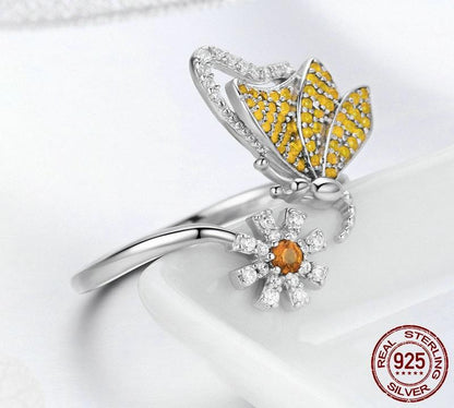 Butterfly & Daisy Sterling Silver Ring