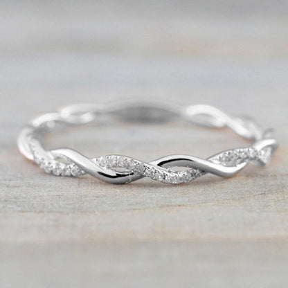 Classical Twist Crystal Ring