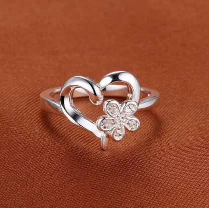Crystal Flower Heart Ring