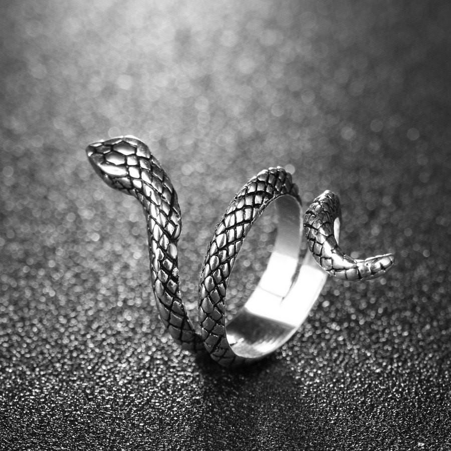 Gothic Style Snake Wrap Ring