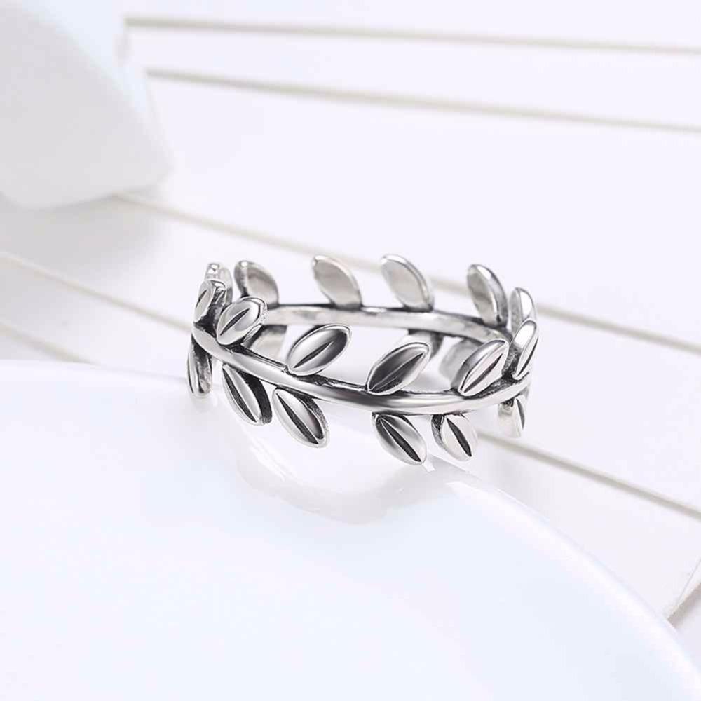 Laurel Wreath Sterling Silver Ring