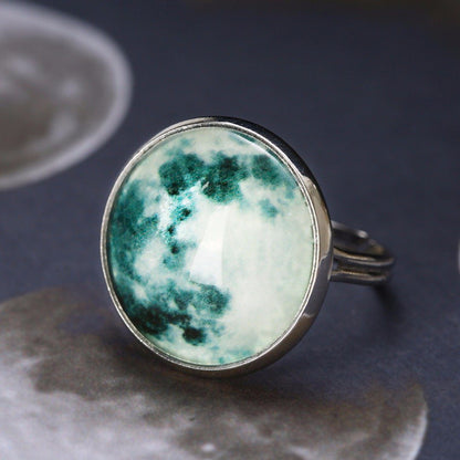 Magical Glow in the Dark Moon Ring