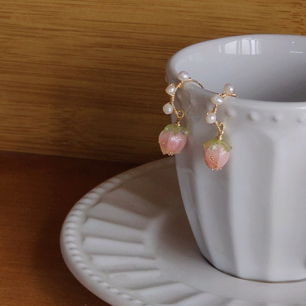 [sample ] Strawberry Earrings