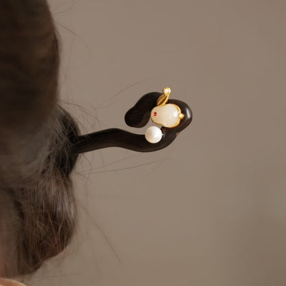 Sandalwood Rabbit Hairpin | Auspicious Cloud Chinese Hairpin