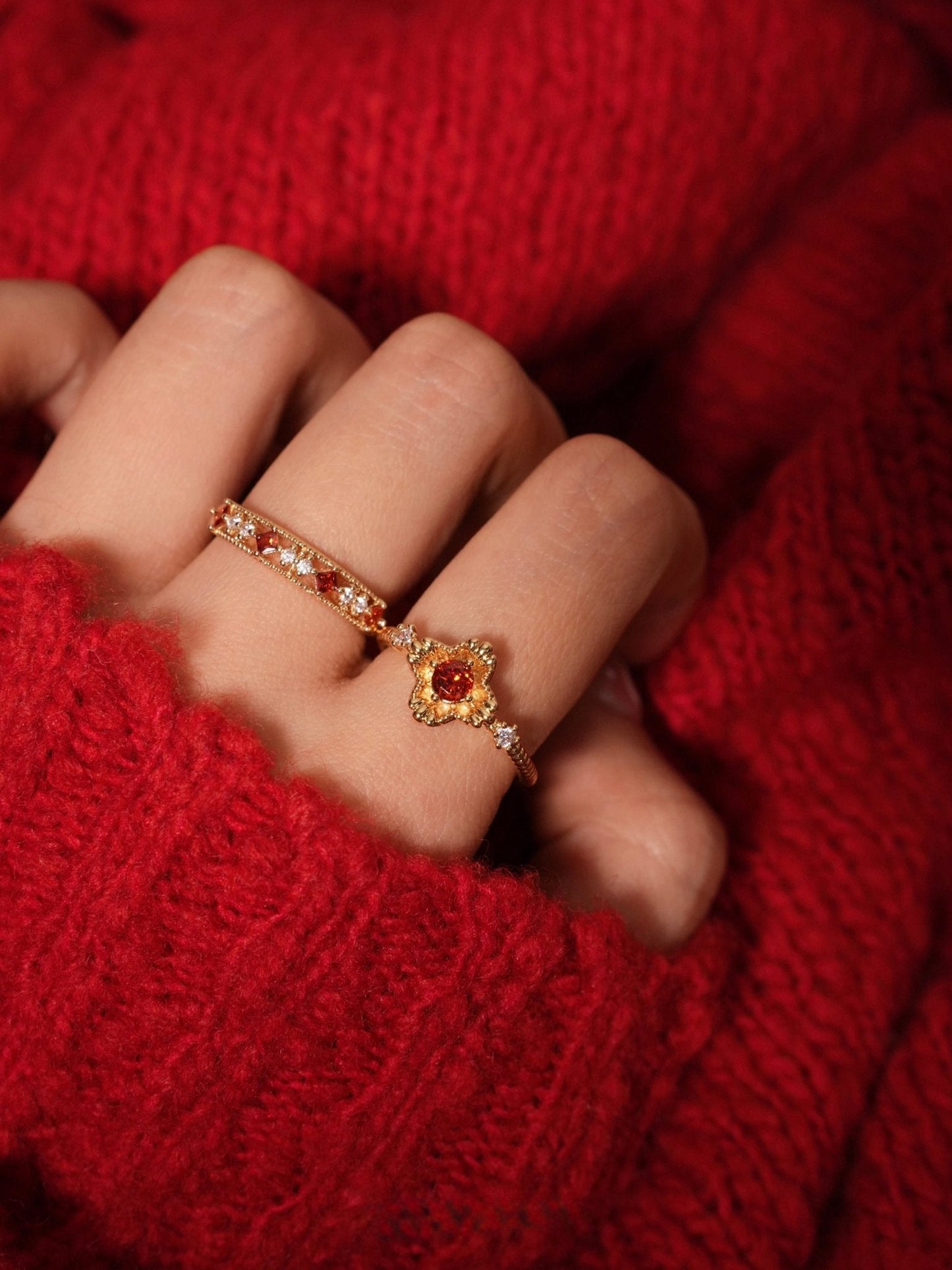 Scarlet Lattice Ring