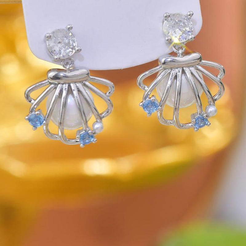 Silver Seashell Earrings