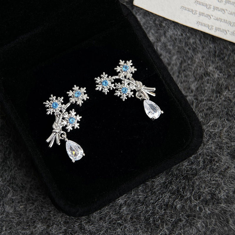 Snowflake Bouquet Earrings