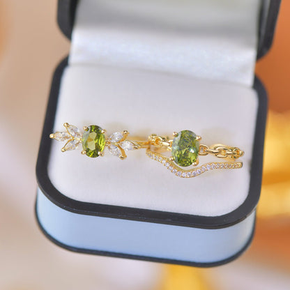 Vera Peridot Ring