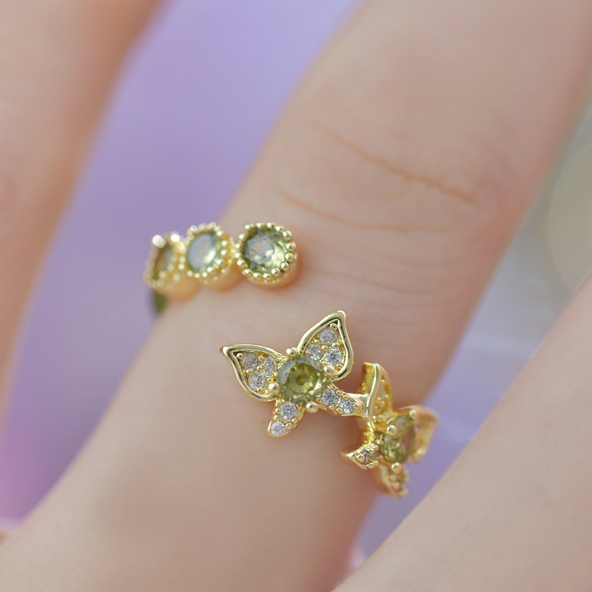 Verdant Flutter Ring