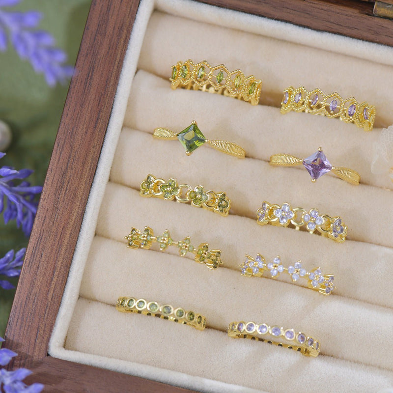 Verde Blossom Band Ring