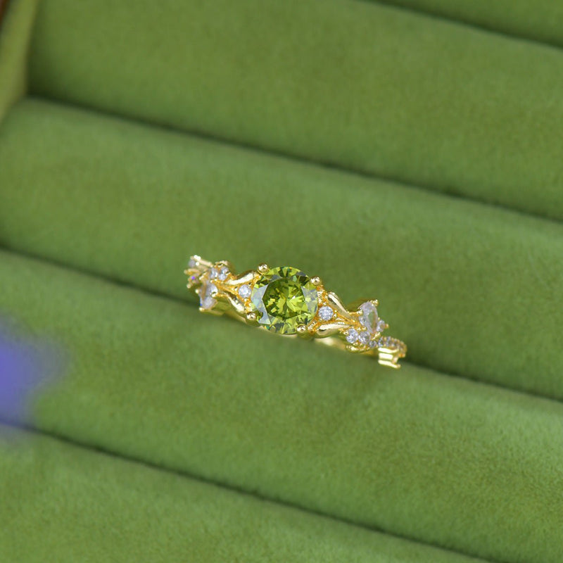 Verde Starlet Ring