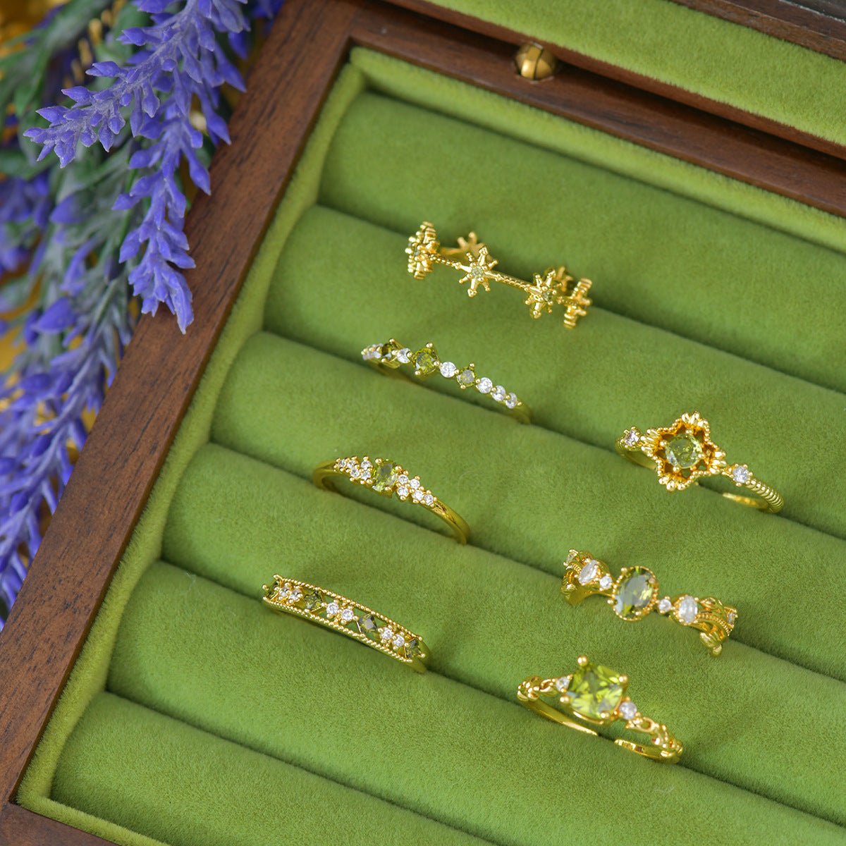 Verte Stardust Ring