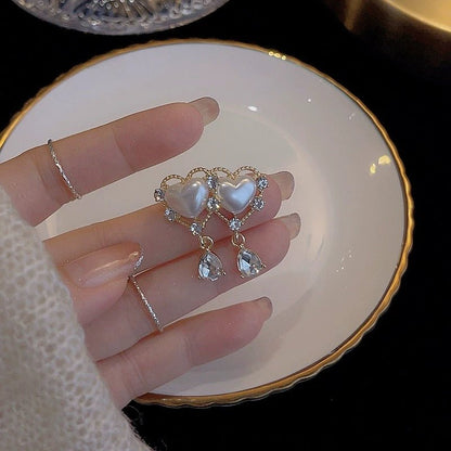 Carol Rococo Heart Earrings