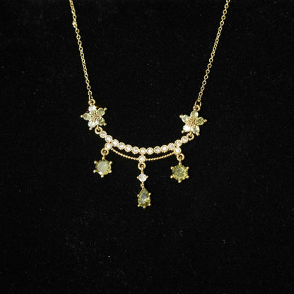 Wildflower Serenade Necklace in Green
