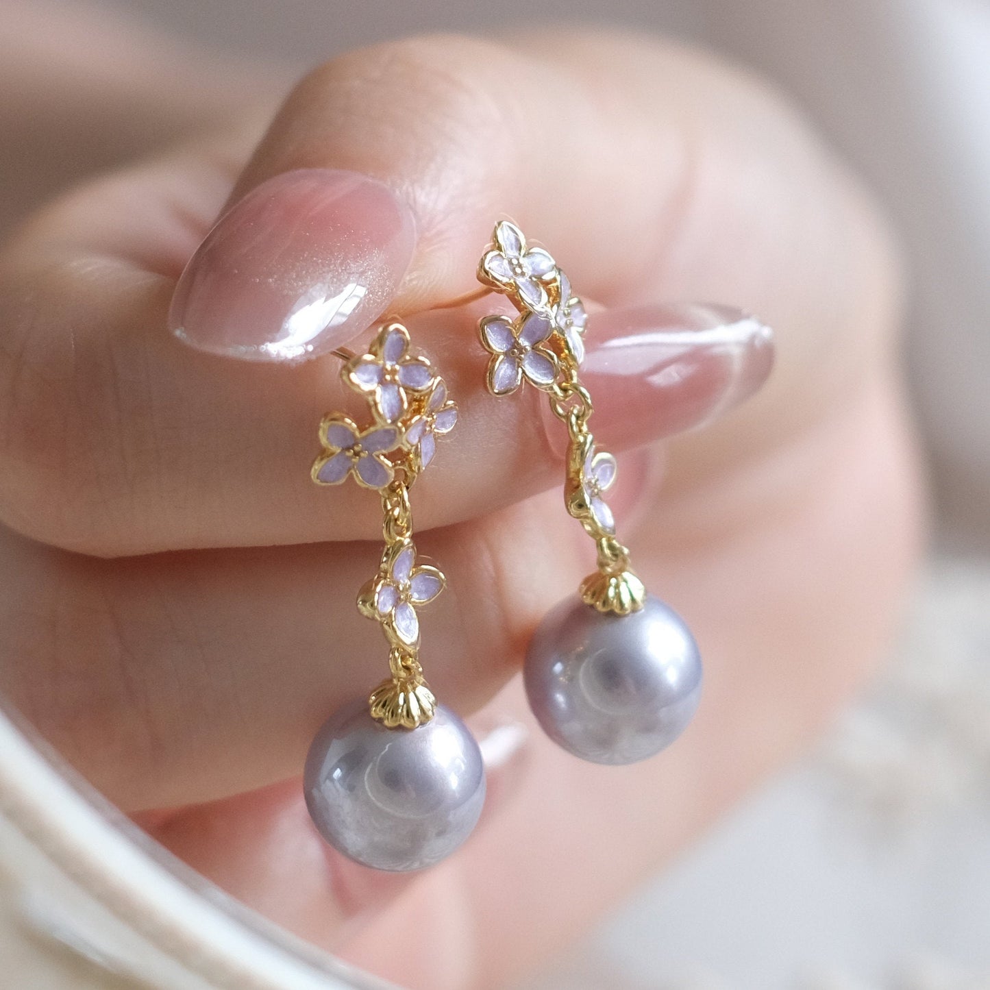 Wisteria Pearl Earrings